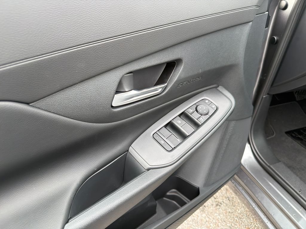 New 2026 Nissan Sentra SV 4D Sedan