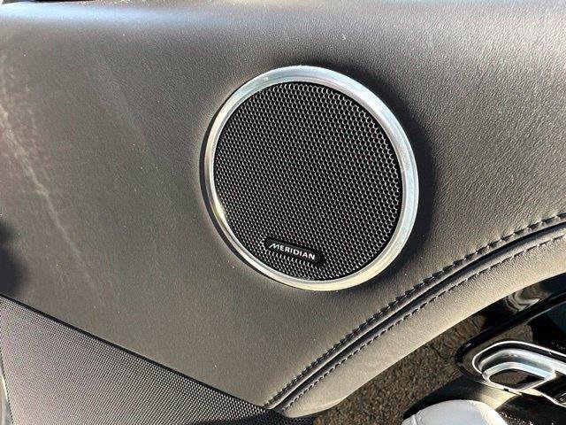 Used 2018 Gray Land Rover SVAutobiography image 9
