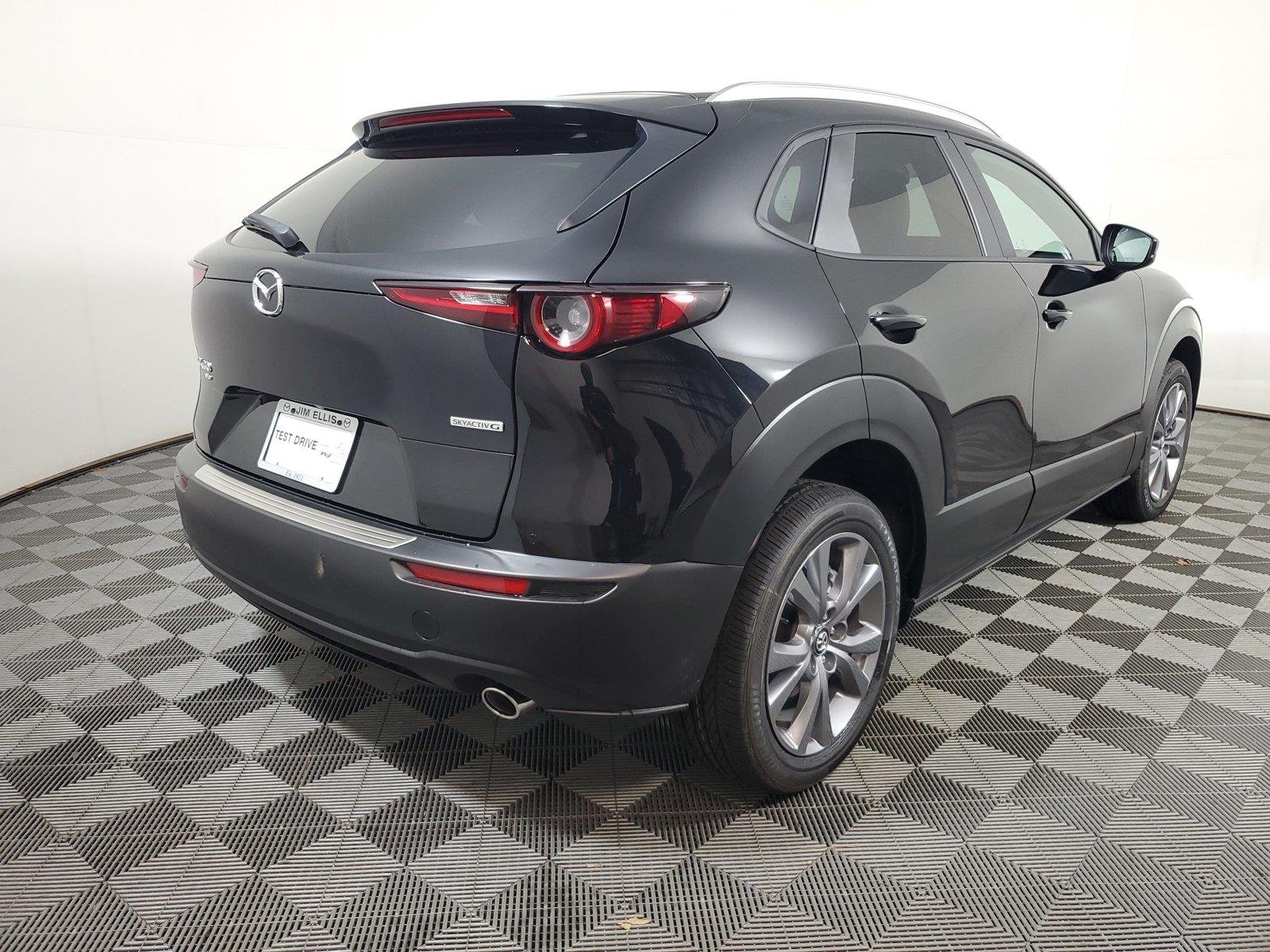 New 2026 Jet Black Mica Mazda 2.5 S Preferred AWD image 4