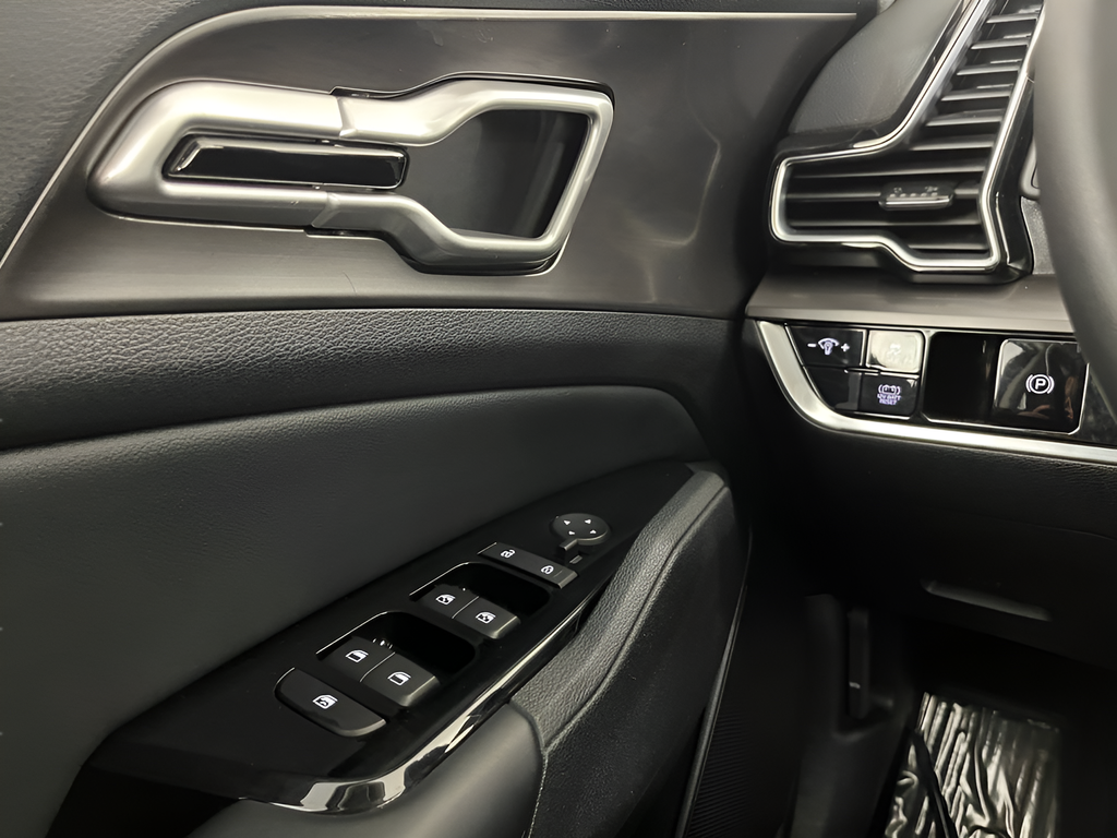 2023 Kia Sportage EX Hybrid - Photo 24