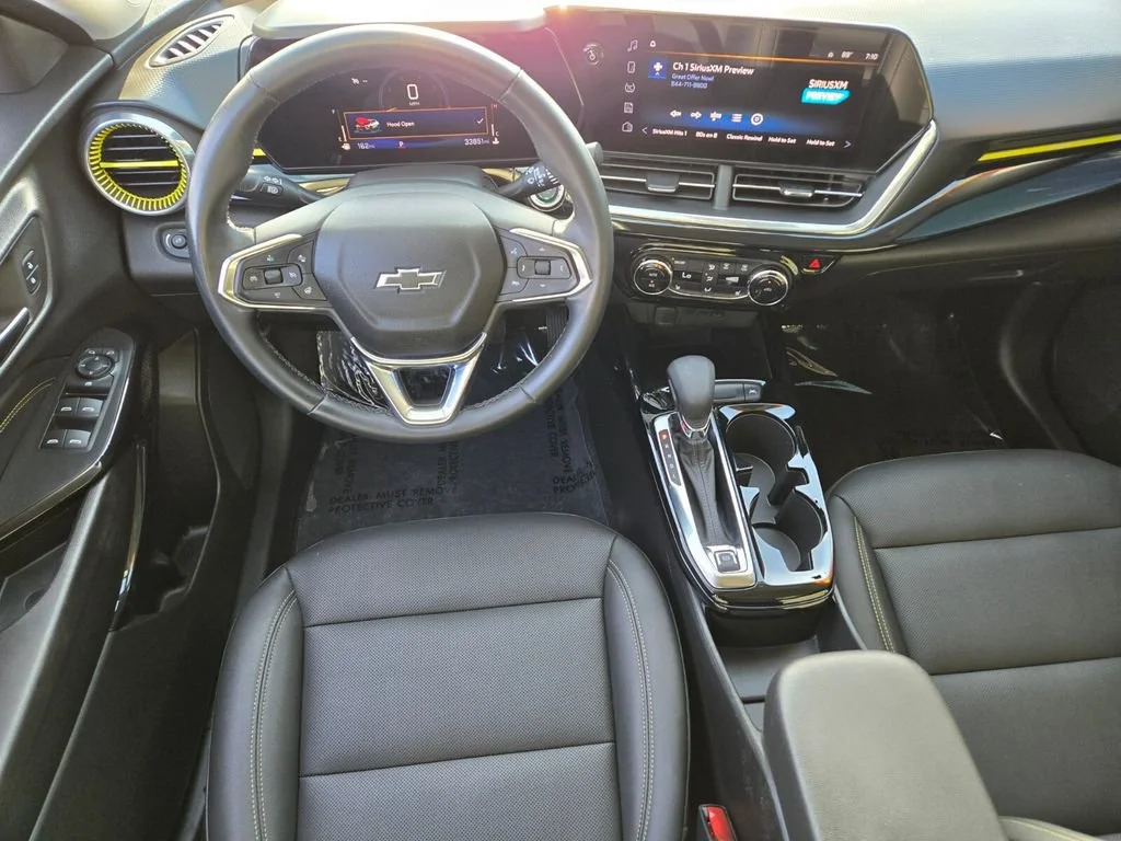 Used 2024 Mosaic Black Metallic Chevrolet ACTIV image 12