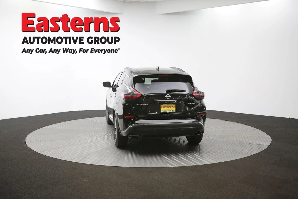 Used 2023 Black Nissan SV image 61