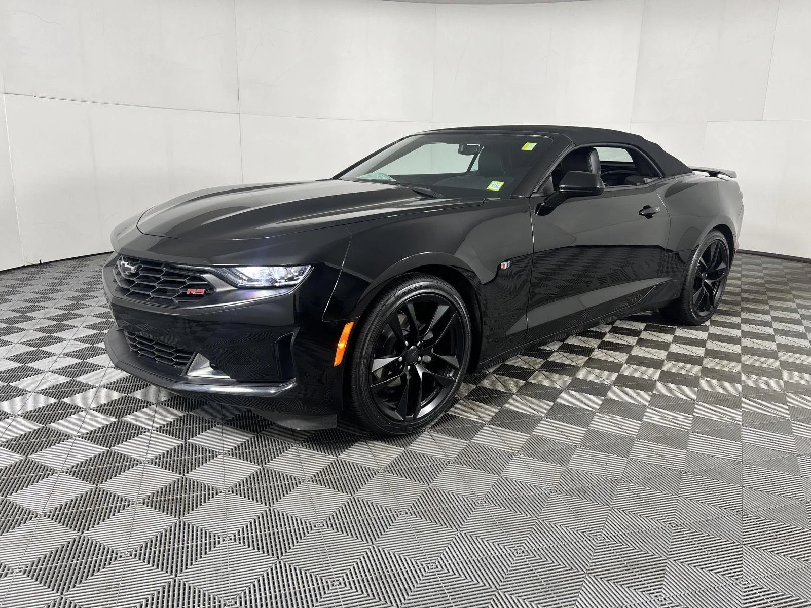 Used 2023 Black Chevrolet 1LT image 22