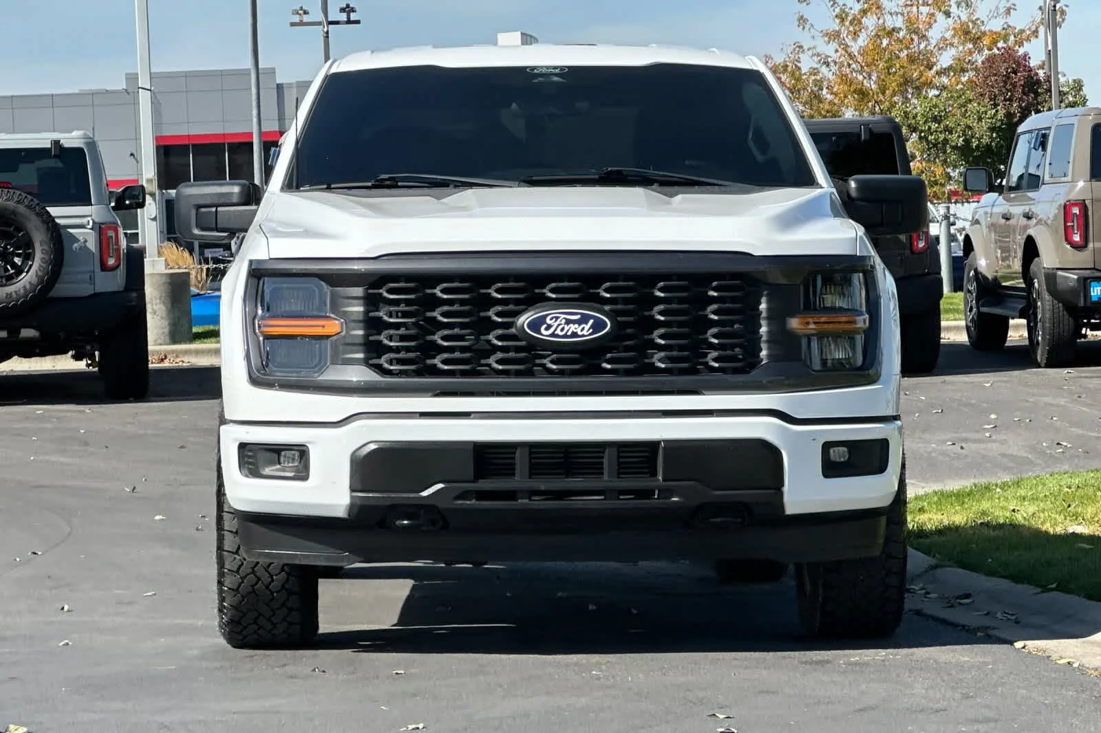 Certified Used 2024 Oxford White Clearcoat Ford STX image 10