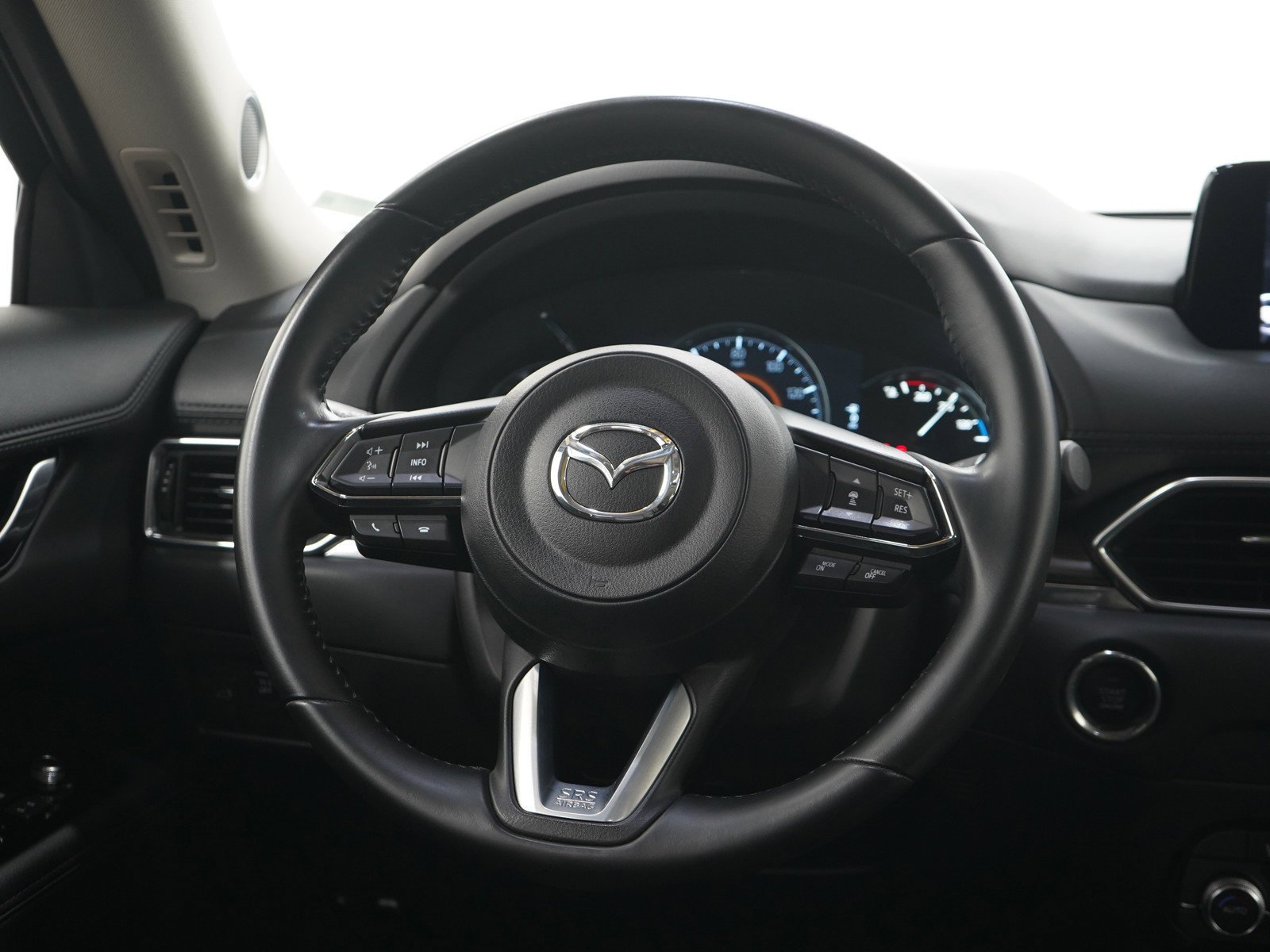 Used 2019 Soul Red Crystal Metallic Mazda Grand Touring image 17