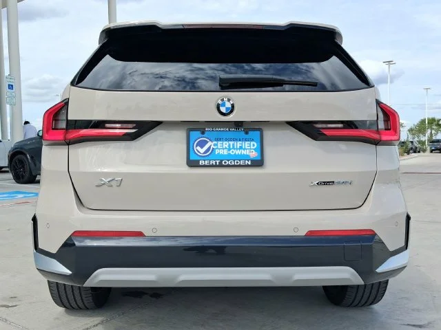 Used 2026 Beige BMW xDrive28i image 6