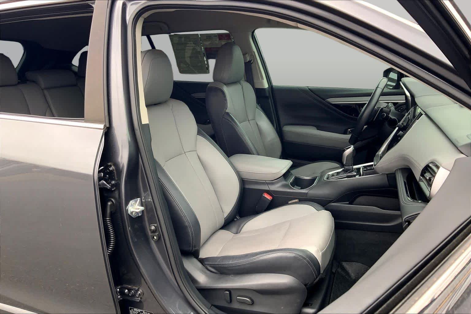 Used 2022 Magnetite Gray Metallic Subaru Limited image 9