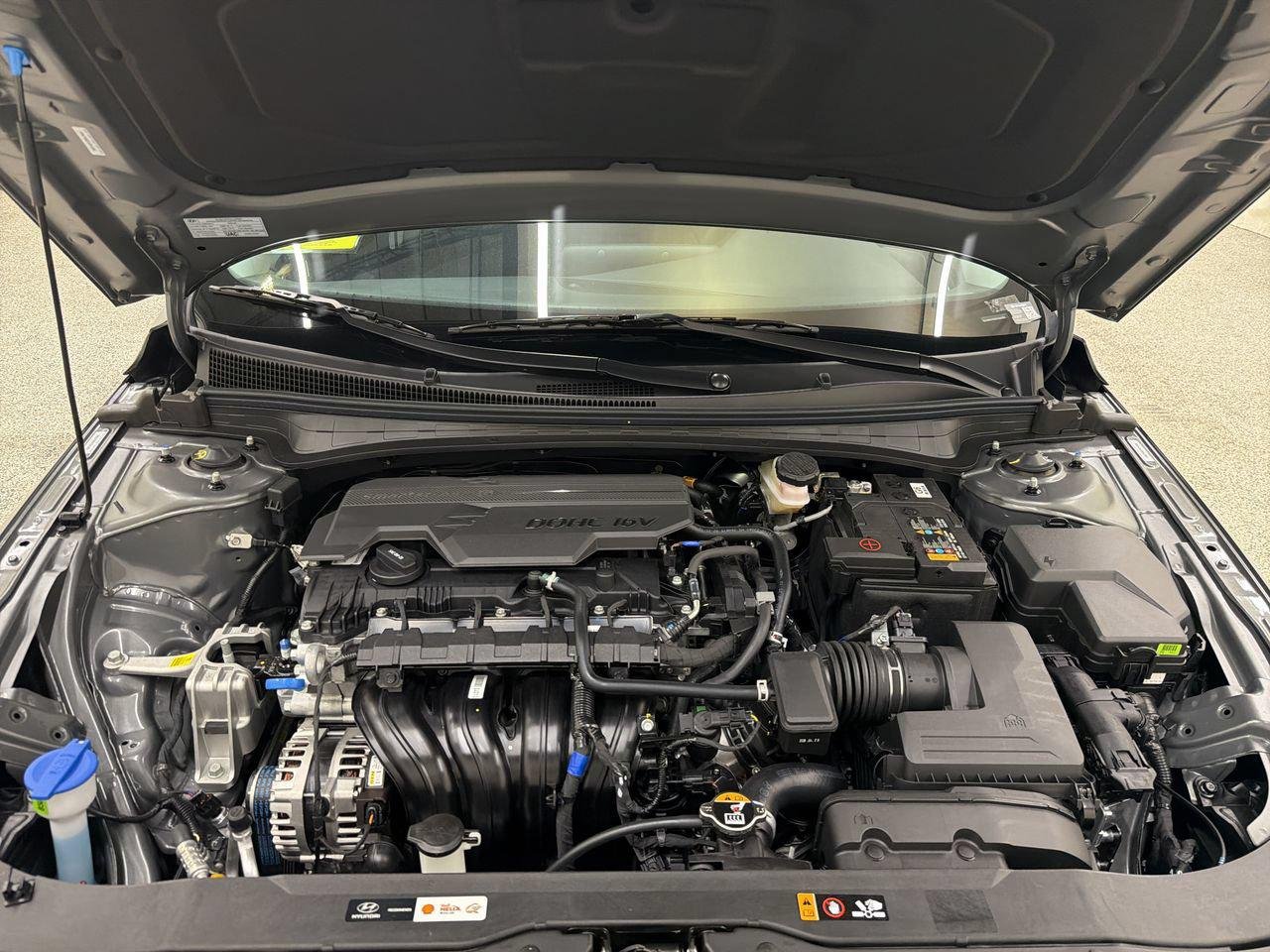 New 2026 Amazon Gray Hyundai Limited image 11