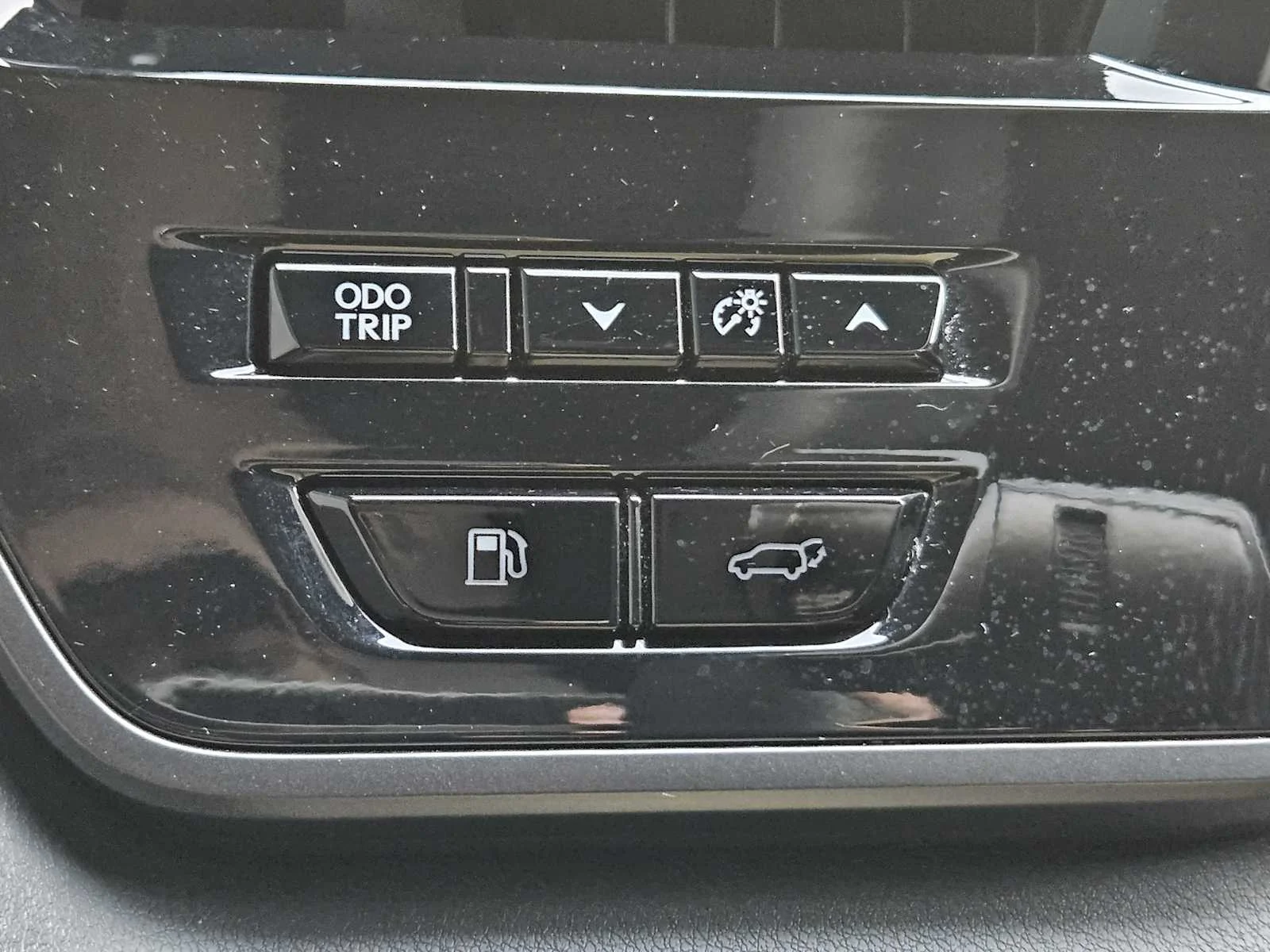 Certified Used 2025 CAVIAR Lexus  image 17