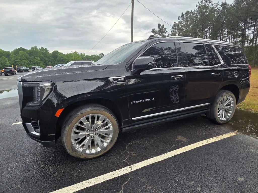 Used 2023 Black GMC Denali image 5