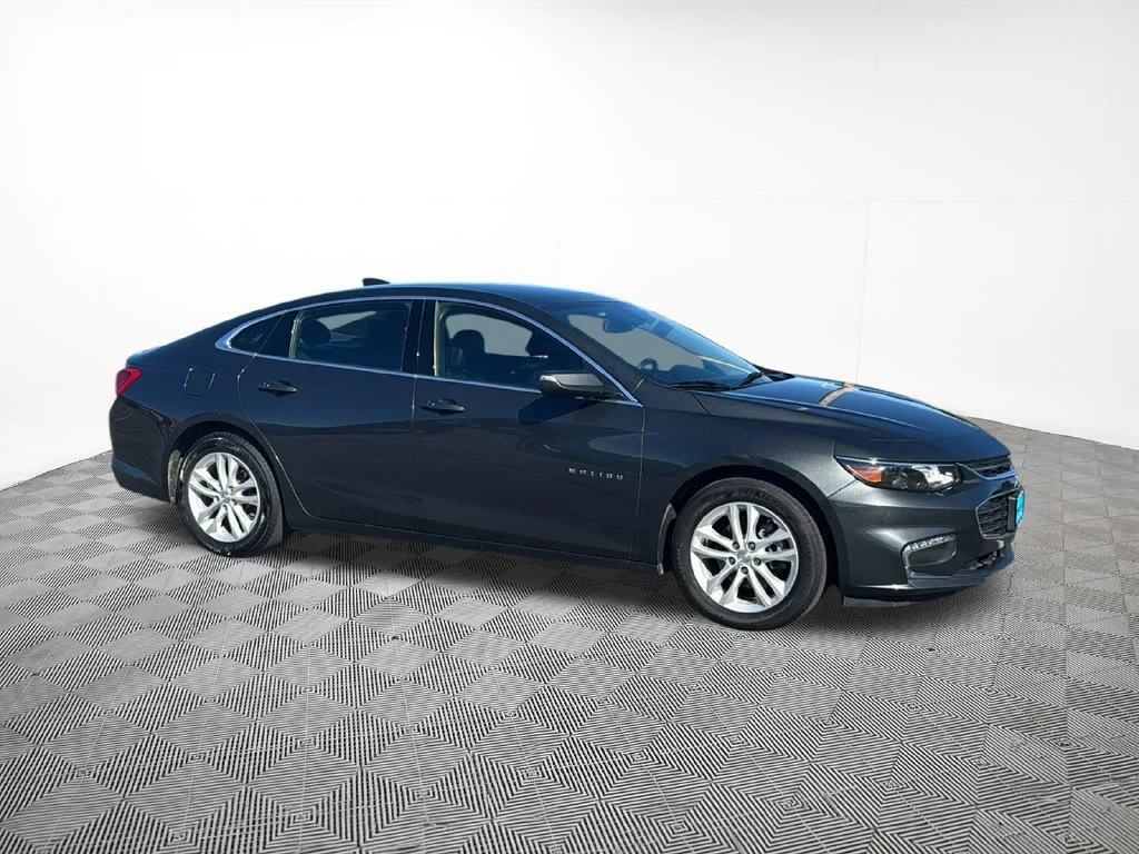 Used 2017 NIGHTFALL GRAY METALLIC Chevrolet LT image 5