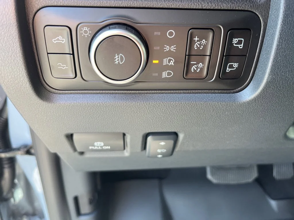 New 2026 Glacier Gray Metallic Tri-Coat Ford F-250® Platinum® image 20