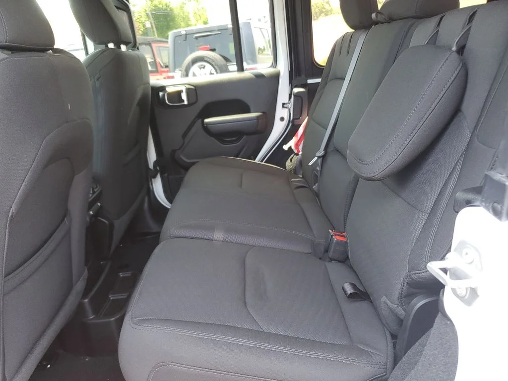 Used 2023 White Jeep Willys 4xe image 12