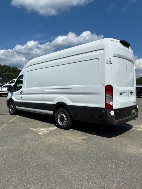 Used 2024 White Ford Base image 5