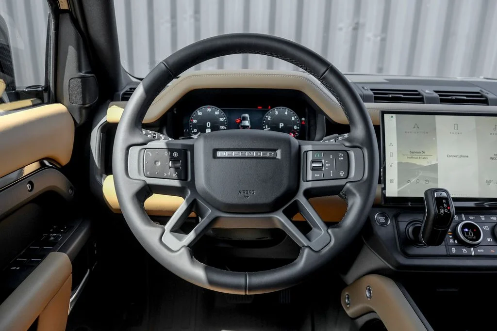 New 2026 Santorini Black Land Rover S image 18