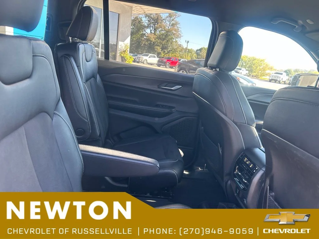 Used 2024 Bright White Clearcoat Jeep Altitude image 9