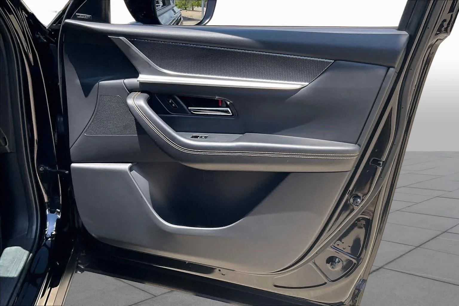 Used 2025 Jet Black Mica Mazda Premium Package image 22