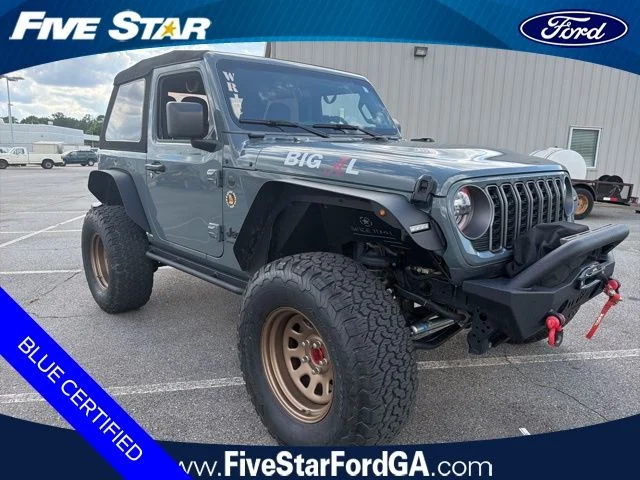 2025 Jeep Wrangler Sport's photo