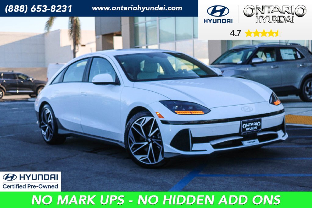 Certified Used 2023 White Hyundai SEL image 1