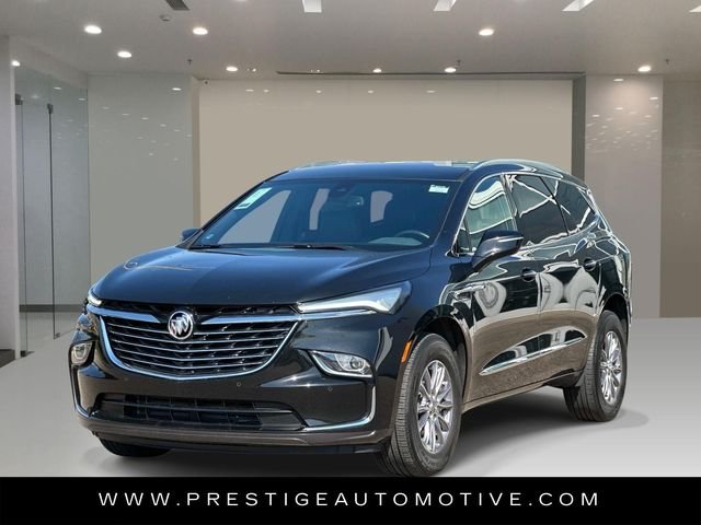 2023 Buick Enclave Essence's photo