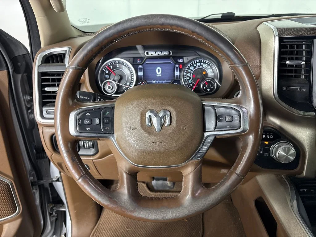 Used 2019 Silver Ram Laramie image 17