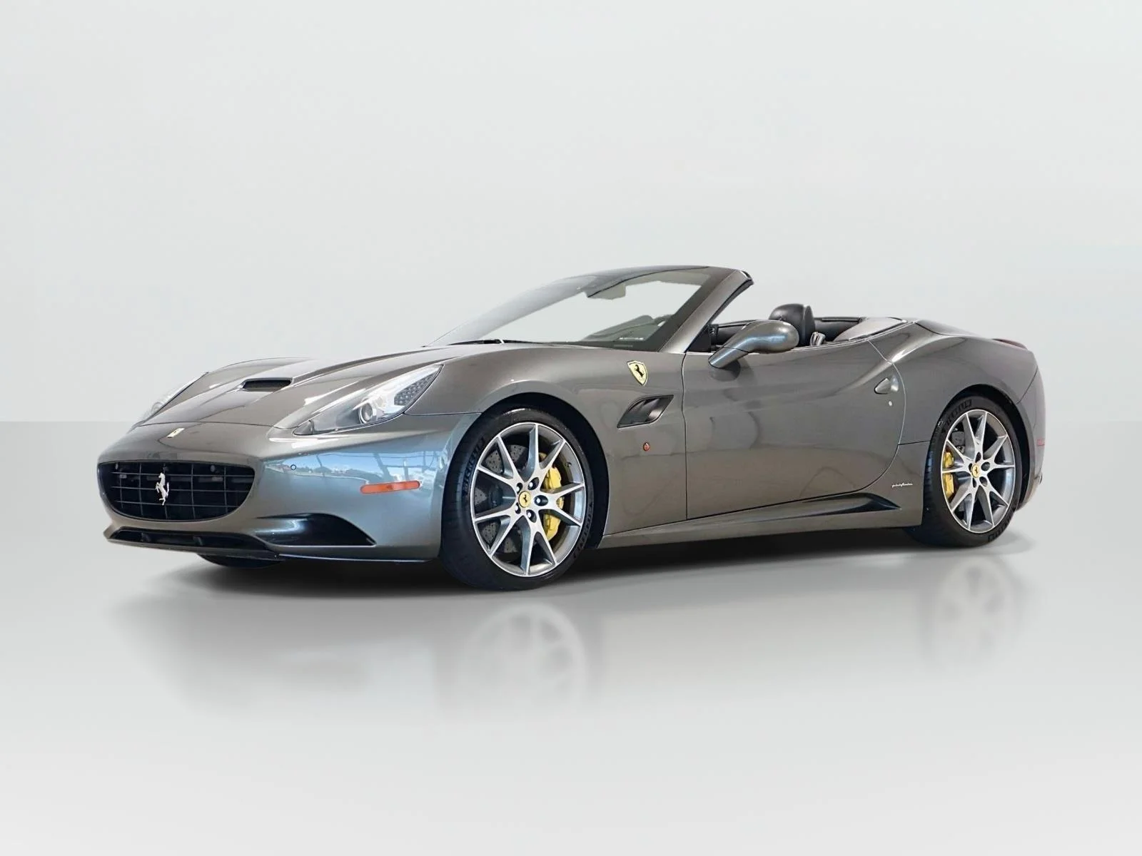 2011 Ferrari California Base