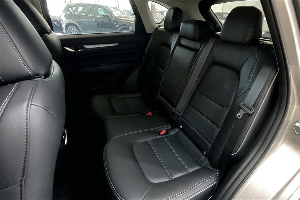 2025 MAZDA CX-5 - Image 9