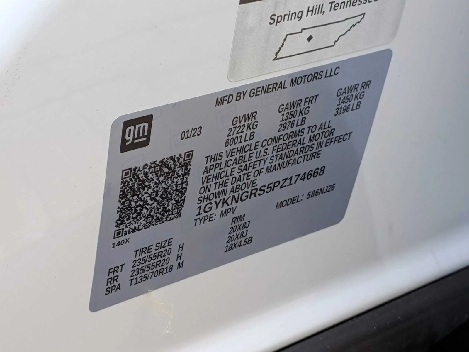 Certified Used 2023 Crystal White Tricoat Cadillac Sport image 32