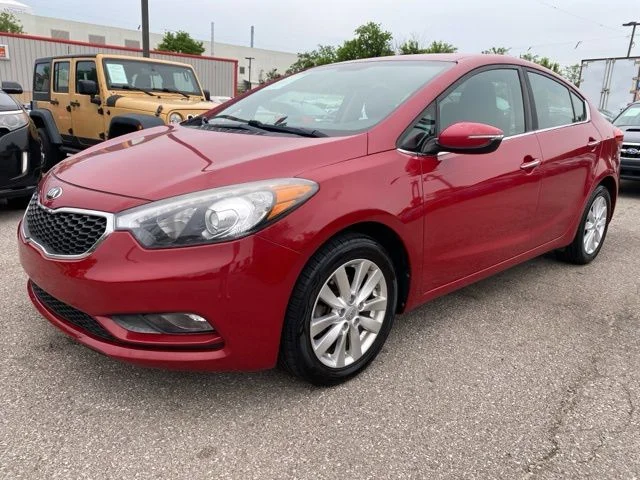 Used 2015 Red Kia EX image 3