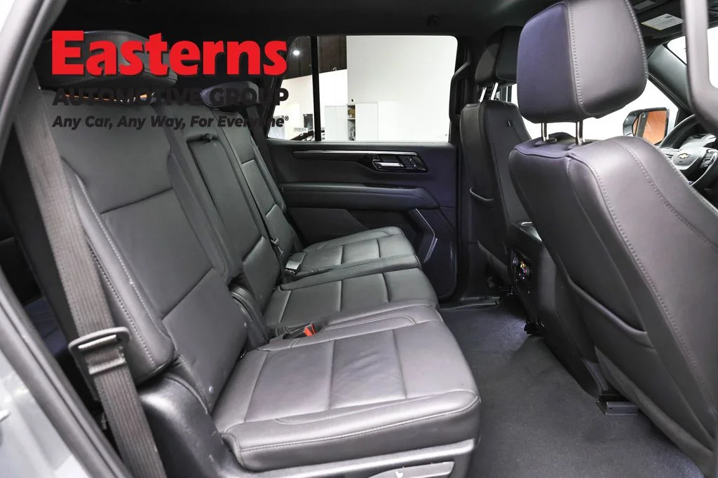 Used 2025 Gray Chevrolet LT image 24