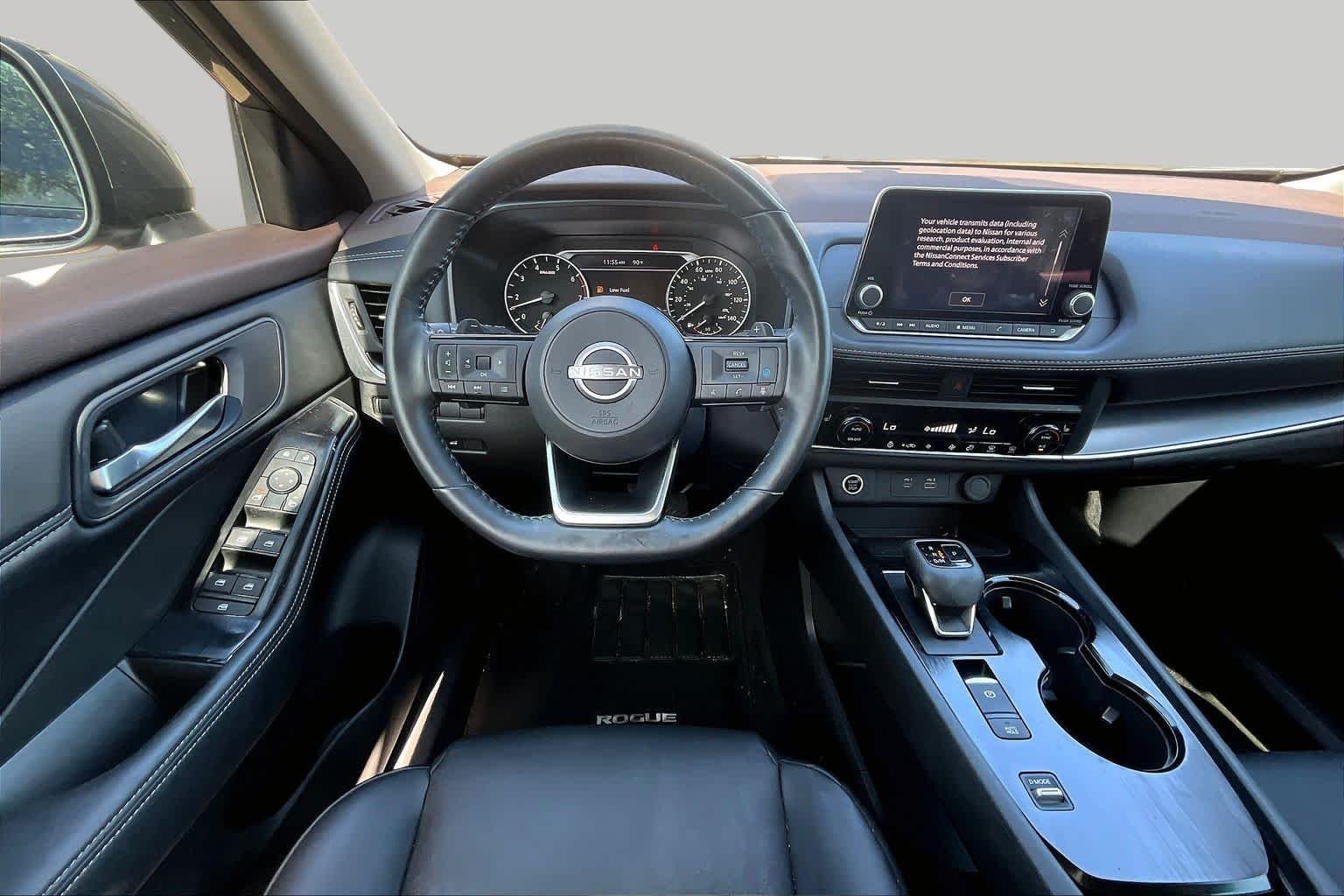 Used 2023 Gun Metallic Nissan SV image 6
