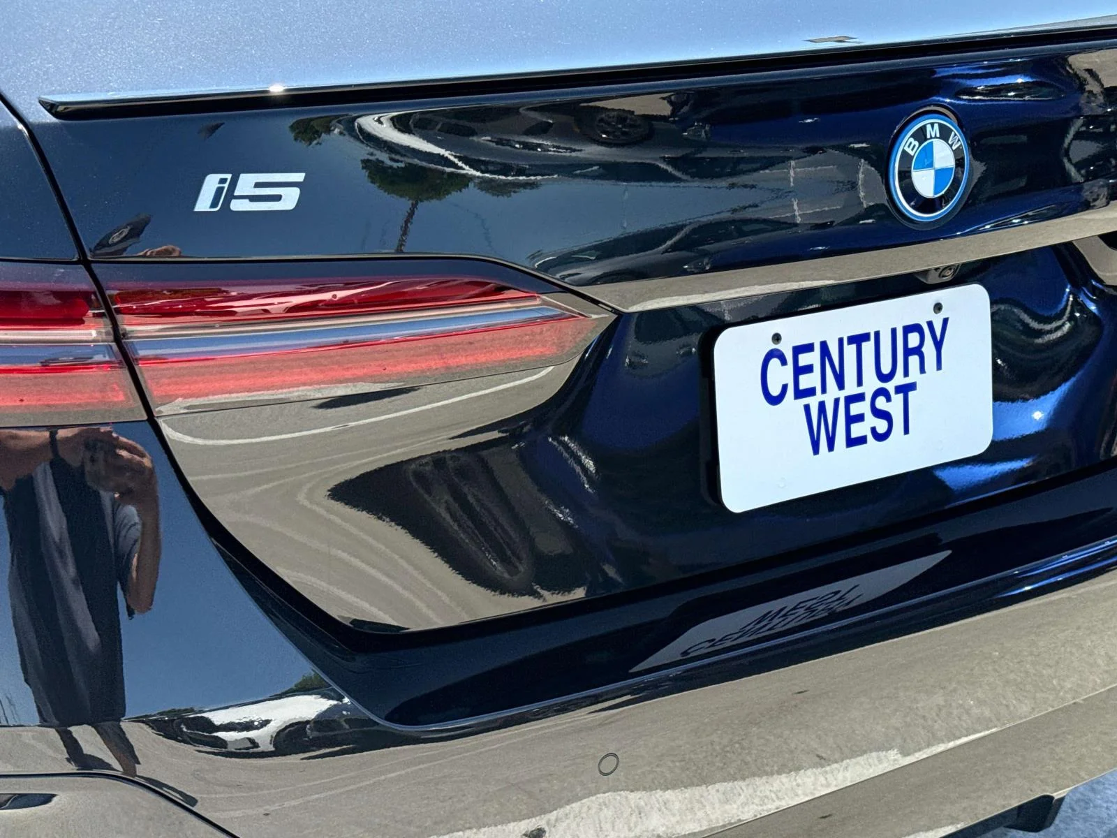 New 2026 Black Sapphire Metallic BMW eDrive40 Sedan image 6