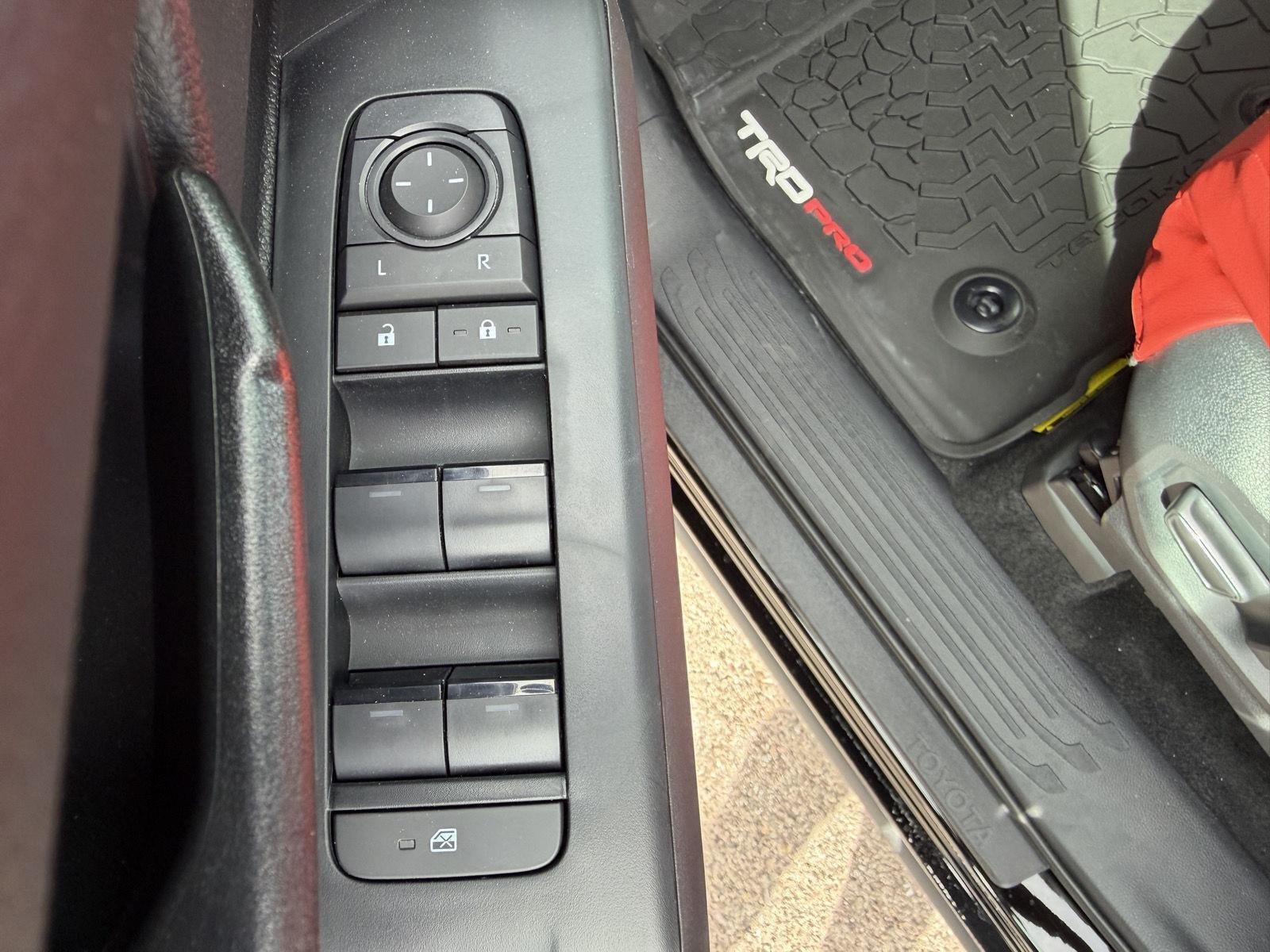 2026 Toyota Tacoma TRD Pro - Photo 13