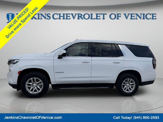 Used 2024 Summit White Chevrolet LT image 9