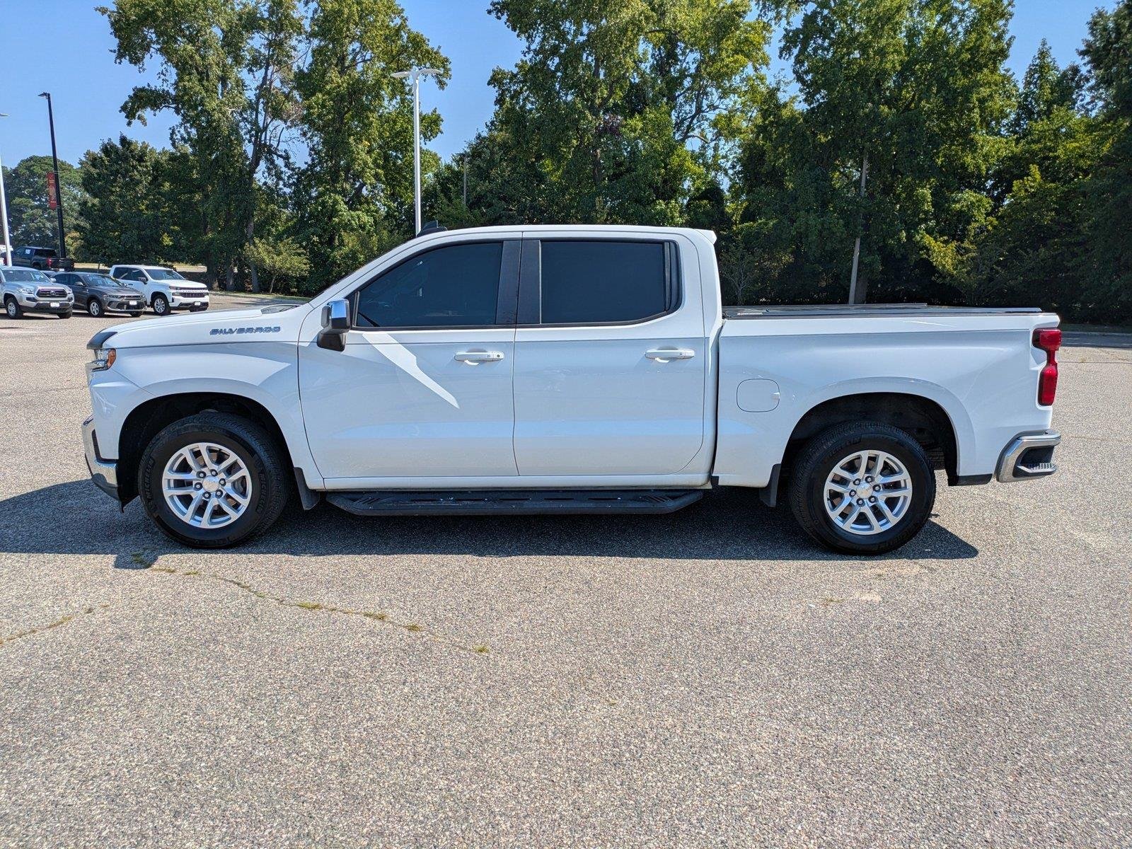Used 2019 Summit White Chevrolet LT image 7