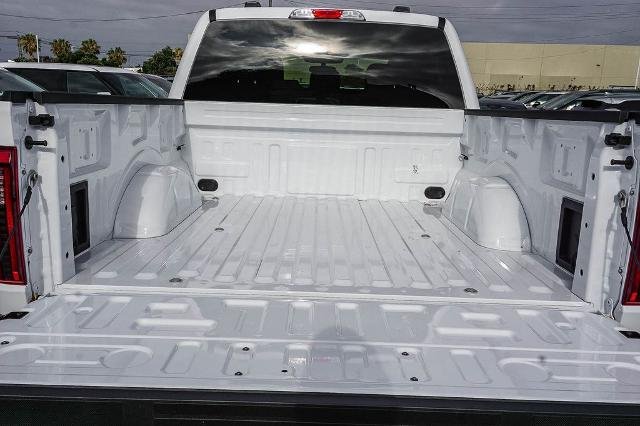New 2026 Oxford White Ford XLT image 49
