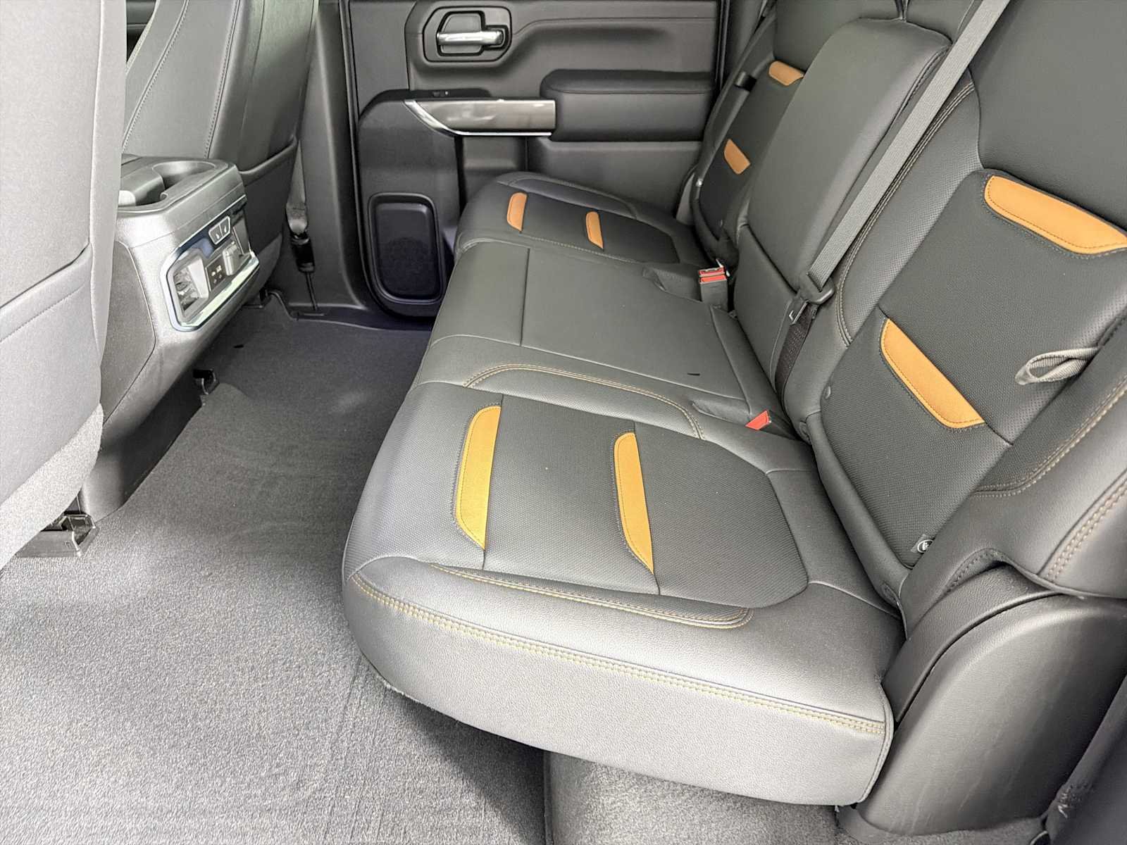 Used 2023 Summit White GMC AT4 image 19