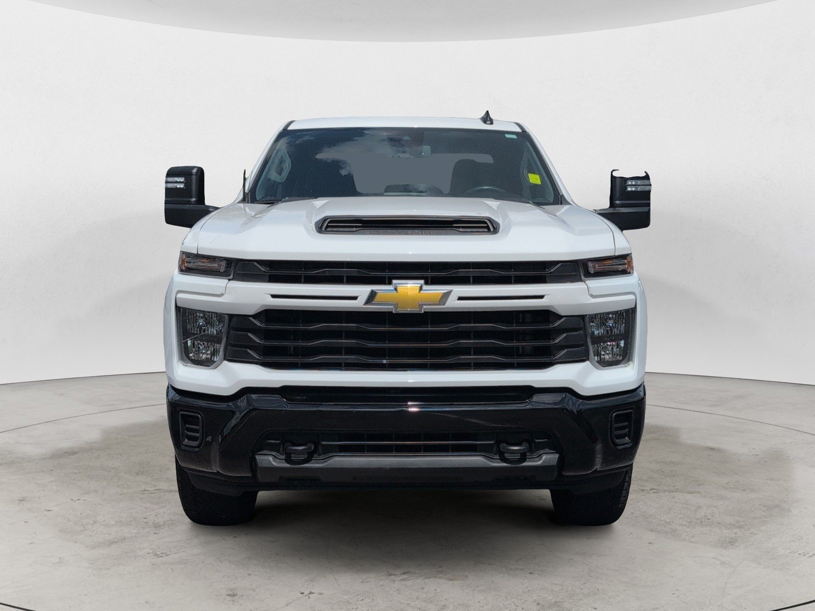 Used 2024 Summit White Chevrolet Custom image 7