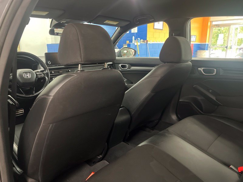 Used 2024  Honda Sport image 16