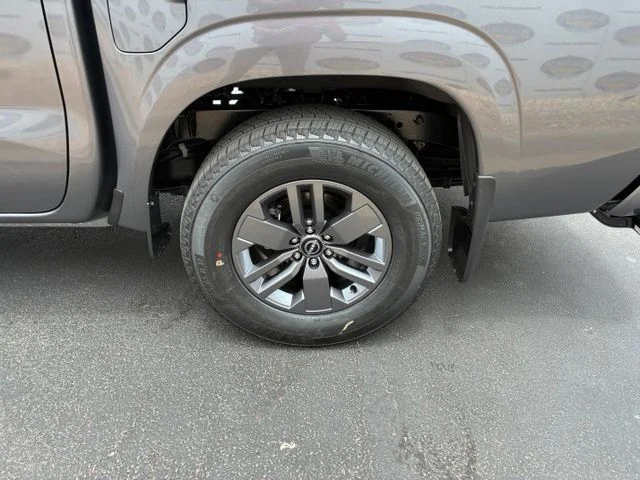 New 2026 Gun Metallic Nissan Crew Cab SV image 17