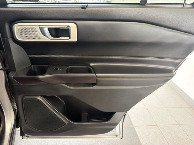 Used 2020 Silver Ford ST image 11