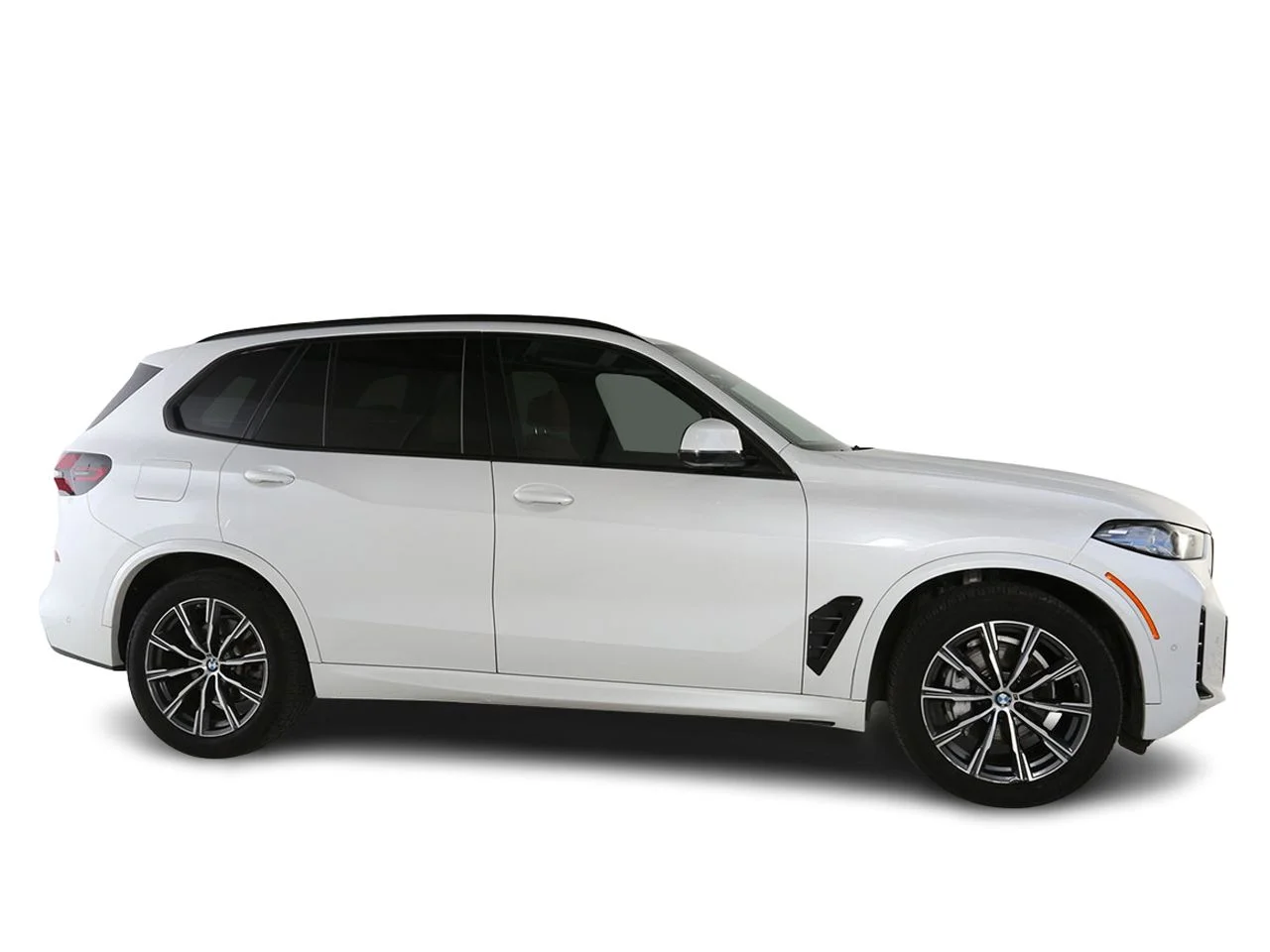 Used 2024 White BMW xDrive40i image 14