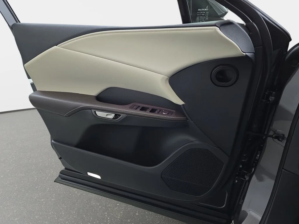 New 2026 Cloudburst Gray Lexus PREMIUM PLUS image 25