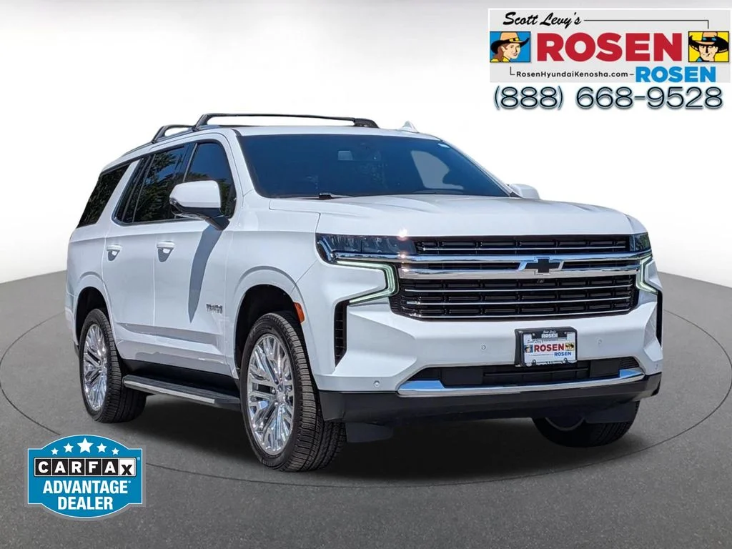 Used 2022 White Chevrolet LT image 1