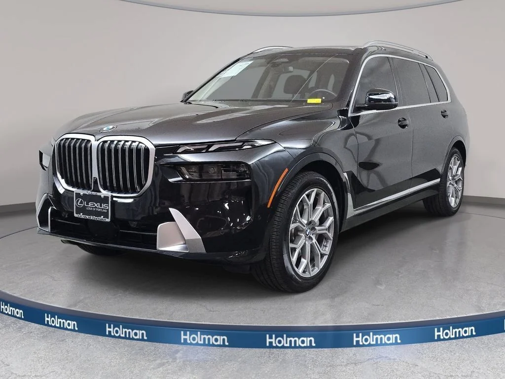 2023 BMW X7