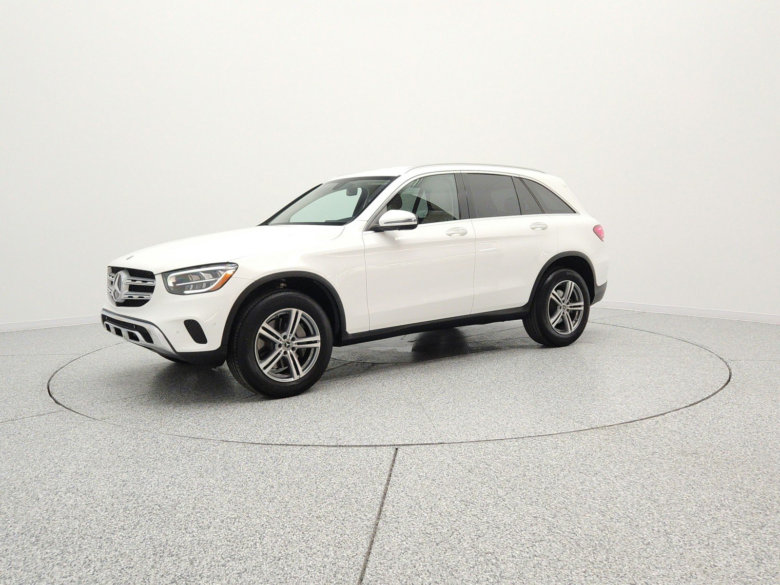 2021 Mercedes-Benz GLC GLC300's photo