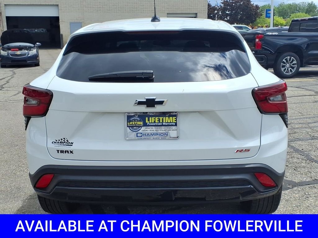 Used 2024 White Chevrolet 1RS image 6