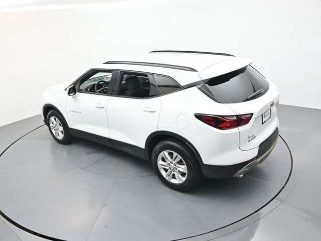 Used 2022 Summit White Chevrolet LT image 39