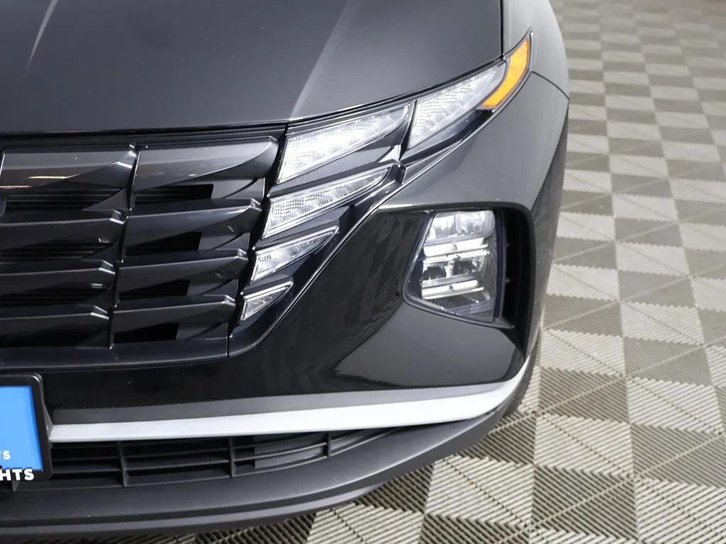 Used 2023 Phantom Black Hyundai SEL image 15
