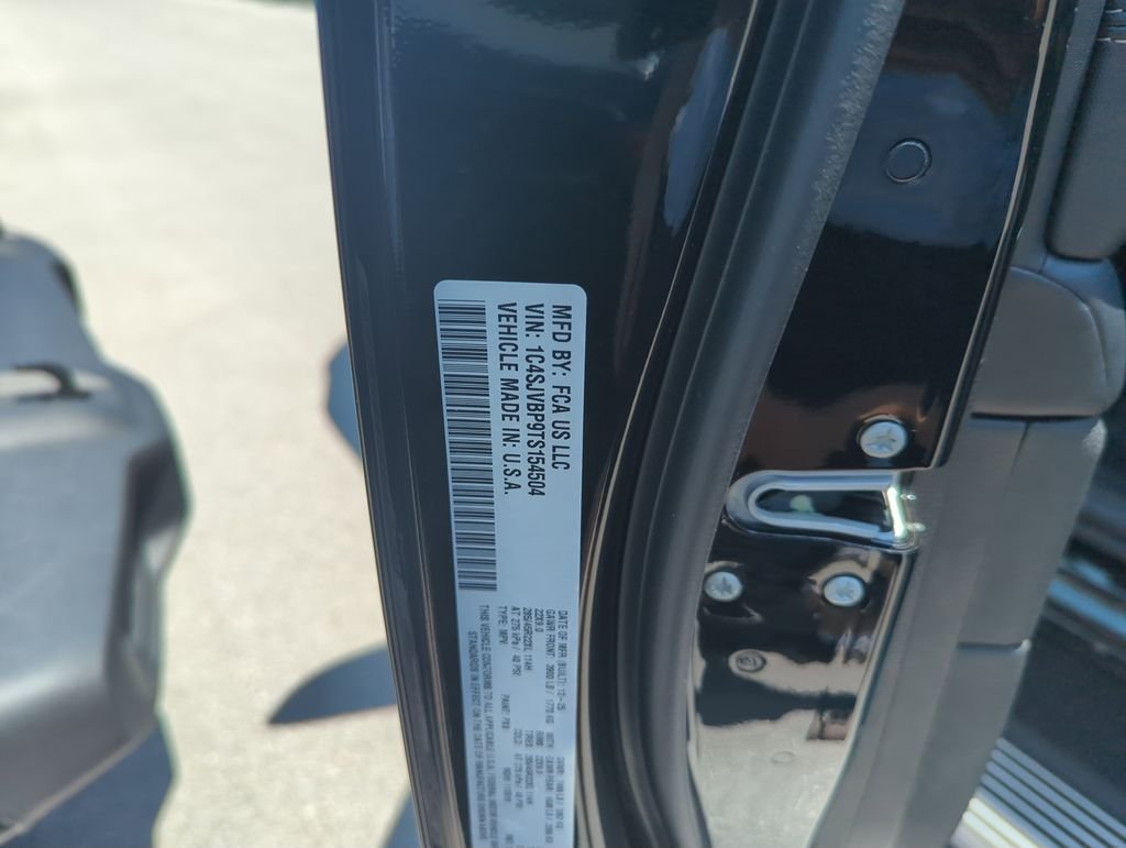 New 2026 High Gloss Black Exterior Paint Jeep Limited Reserve image 43
